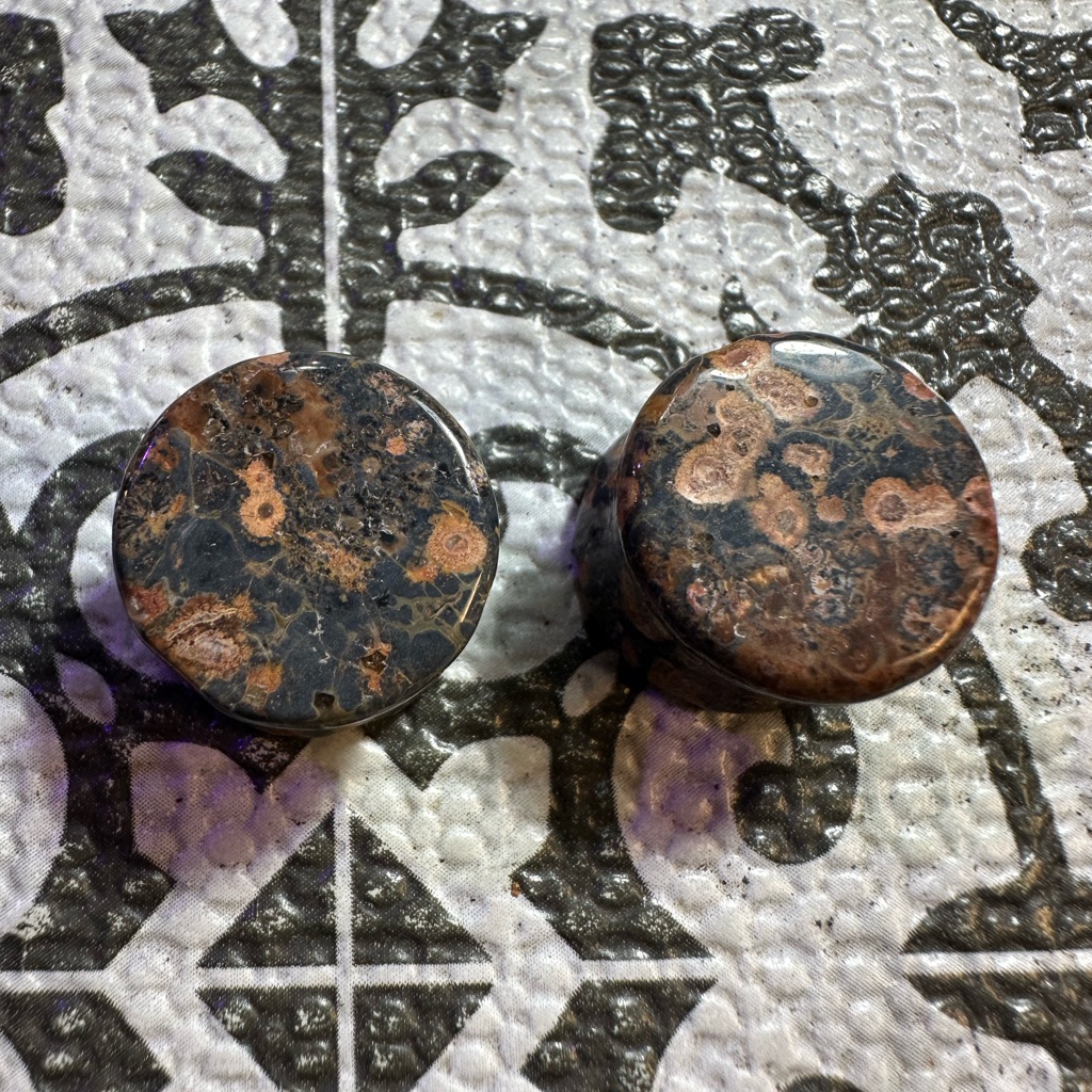 16mm Stone Gauge Plugs